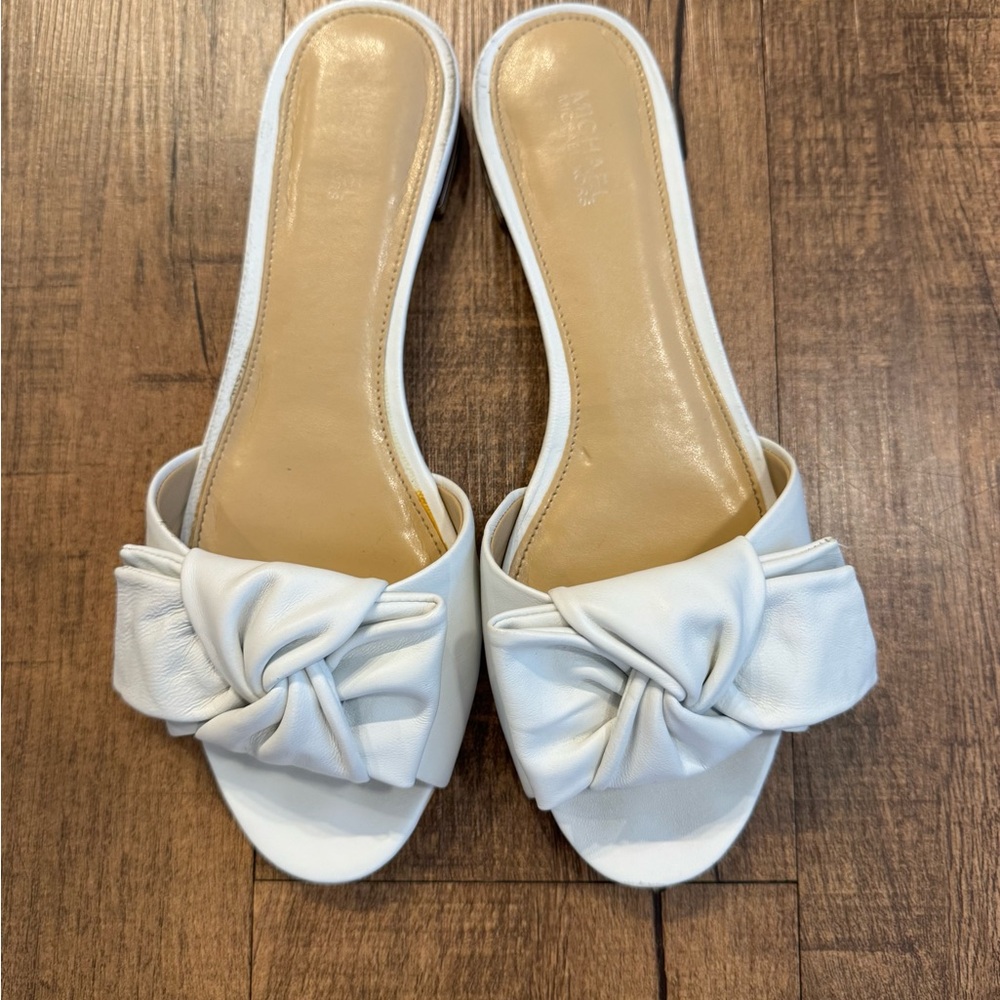 Michael Kors White leather Bow Slide Sandals